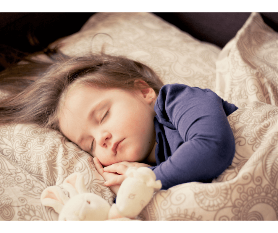 petite-fille-dort